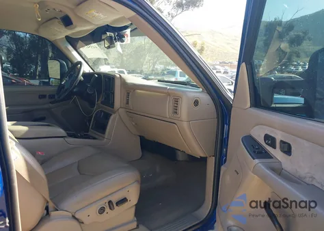 2003 Chevrolet Silverado 2500Hd Ls/Lt из США, поврежденный, VIN 1GCHK23133F172005